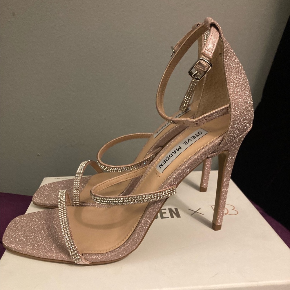 Steve Madden x David Bridal Pink Glitter Heels